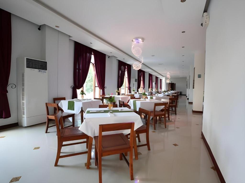 Phonethip Plaza Hotel Vientiane Extérieur photo